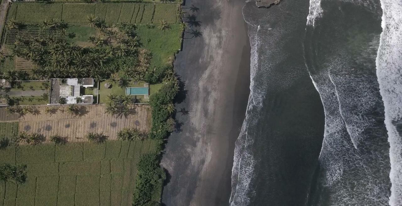 Pantai Hitam Villa Selemadeg Εξωτερικό φωτογραφία